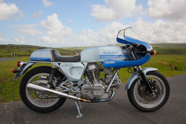 1976 Ducati 900SS RHS