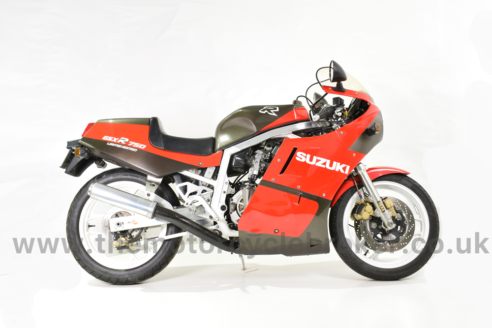 1987 Suzuki GSXR750RR RHS W