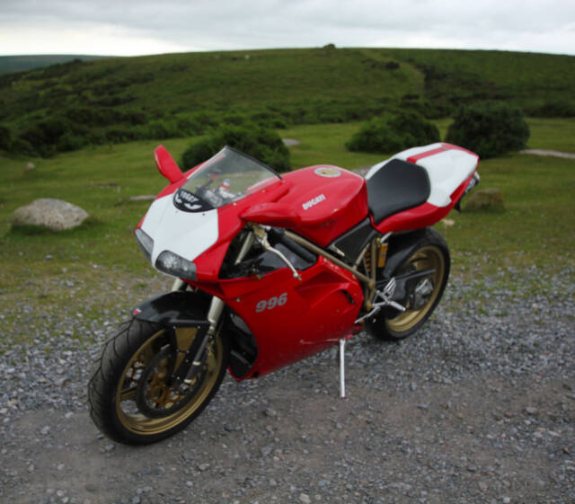 99 Ducati 996 SPS LHS front