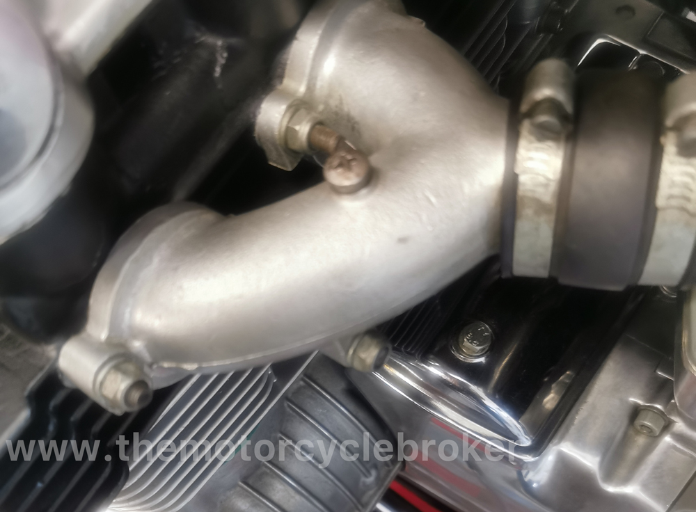 Benelli Sei outer inlet manifolds