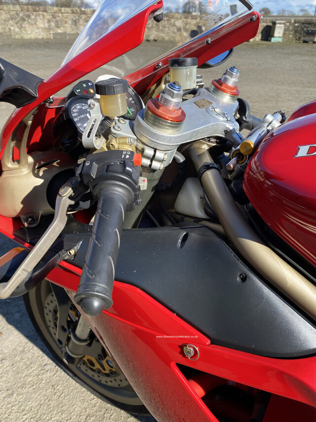 Ducati 916 SPS frae paint top LHS