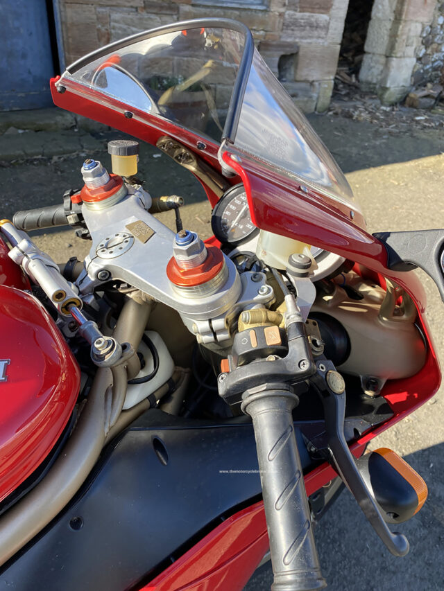 Ducati 916 SPS frame top RHS