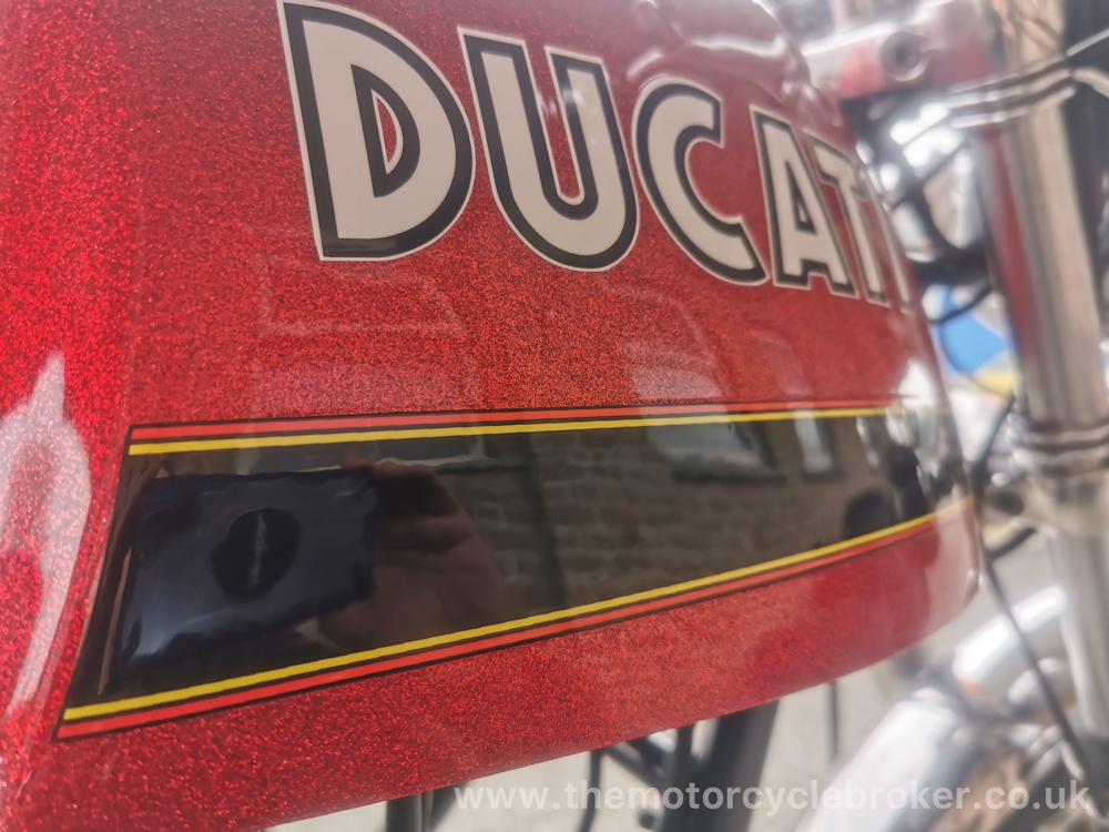 Ducati GT750 sparkle red colour