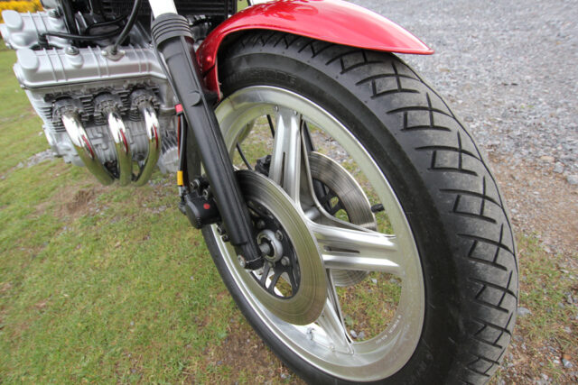 Honda CBX1000 motor front right